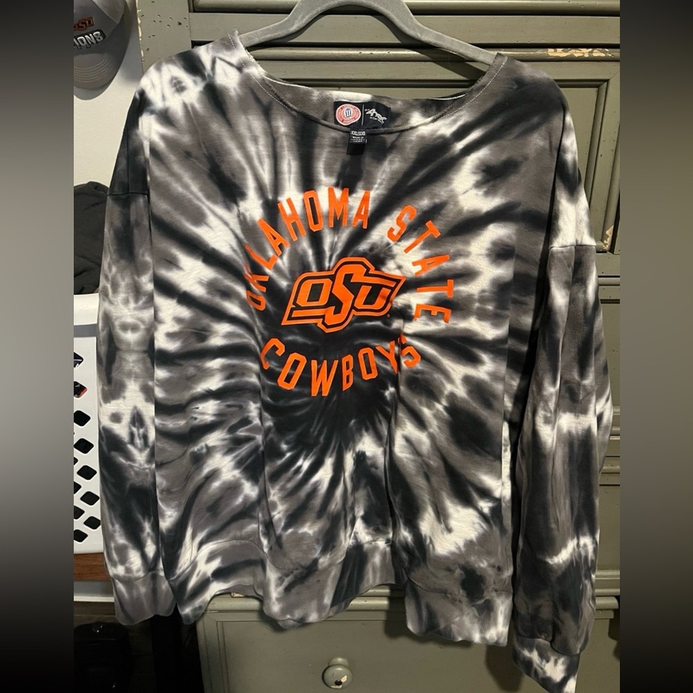 OSU Oklahoma state Women’s tie dye sweatshirt